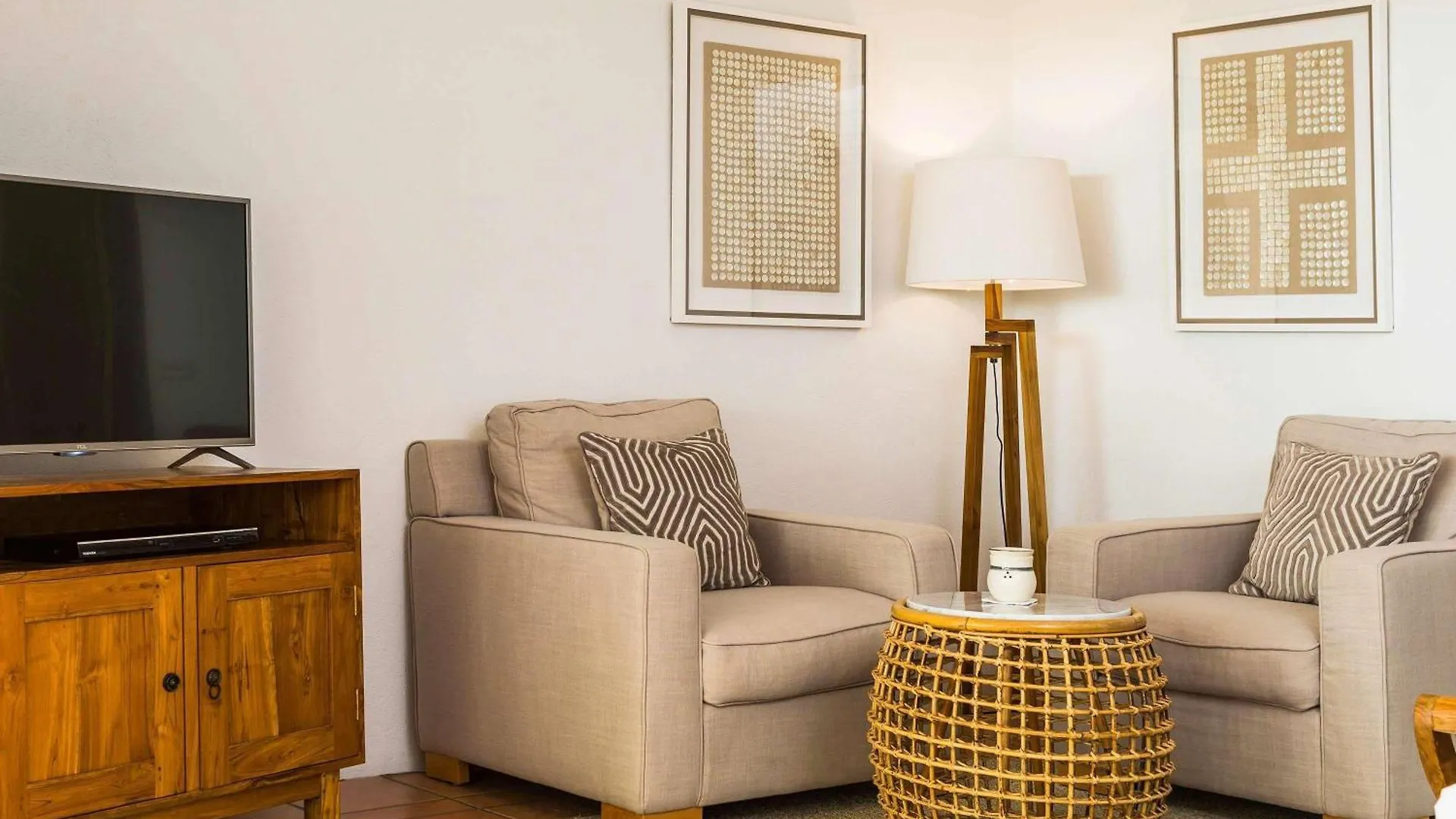 The Reef House Adults Retreat - Enjoy 28 Complimentary Inclusions Hotel Palm Cove Australia