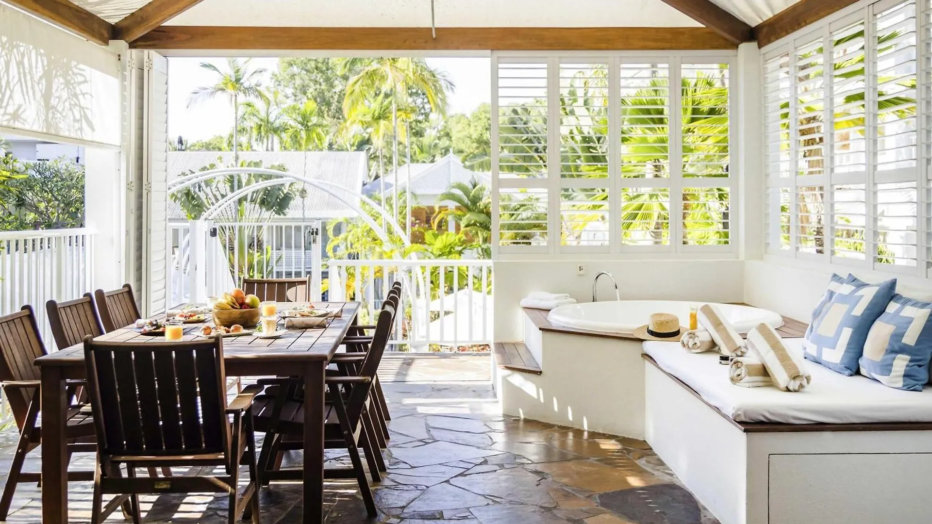The Reef House Adults Retreat - Enjoy 28 Complimentary Inclusions Hotel Palm Cove