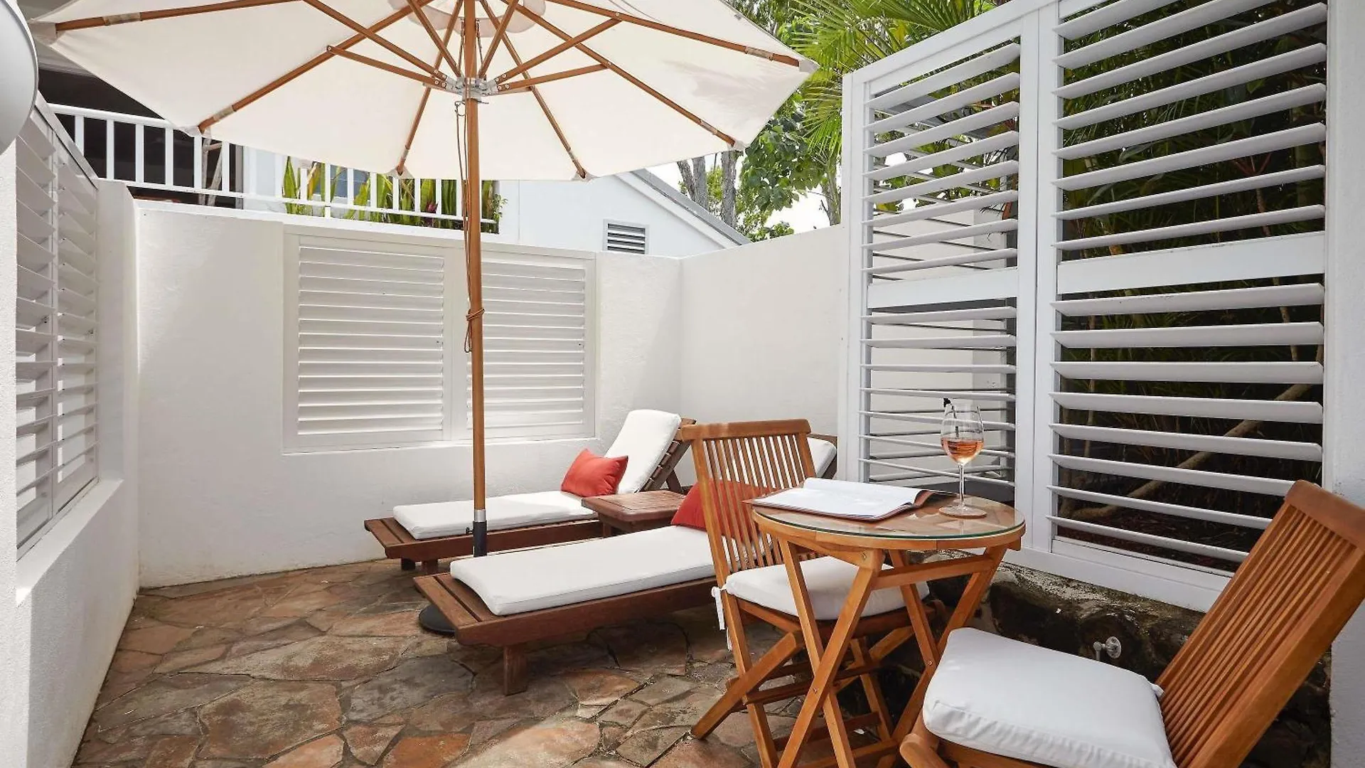 The Reef House Adults Retreat - Enjoy 28 Complimentary Inclusions Hotel Palm Cove