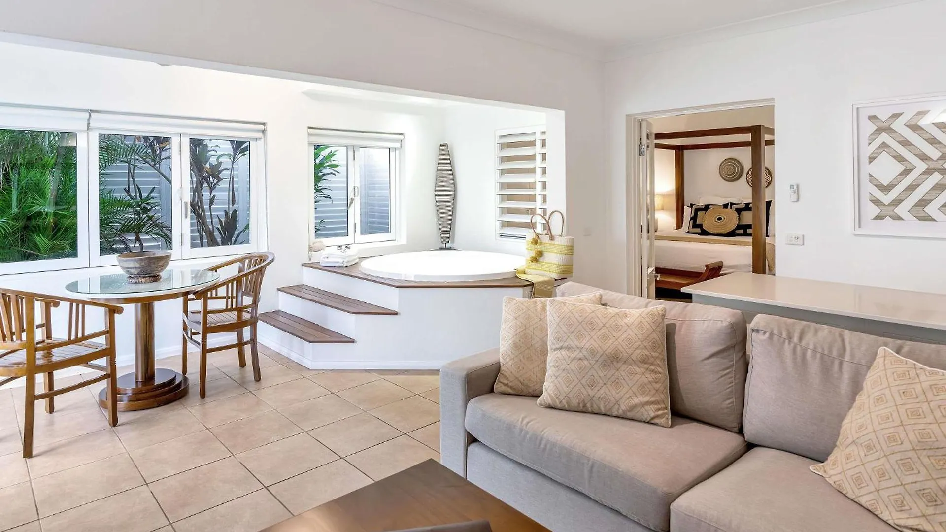 The Reef House Adults Retreat - Enjoy 28 Complimentary Inclusions Hotel Palm Cove